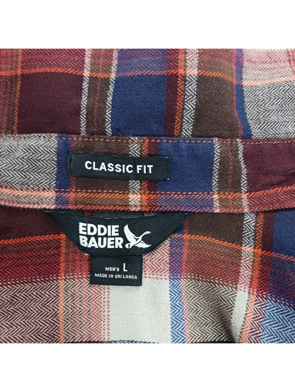 Eddie Bauer Classic Fit Men's Red/Blue Flannel Plaid Button-Up Shirt Size Large - Picture 3 of 16